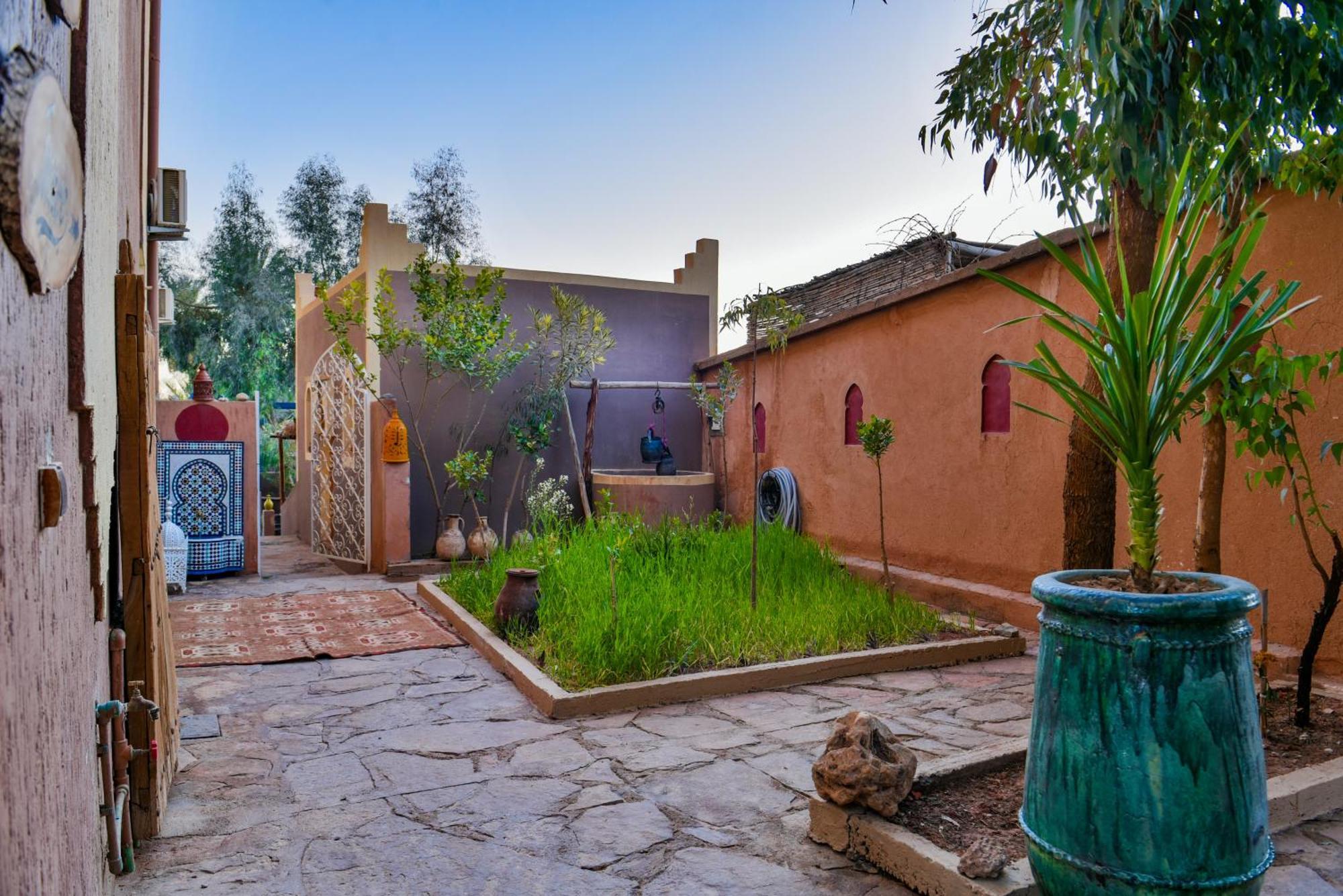 Riad Dar Bab Todra Tinghir ภายนอก รูปภาพ